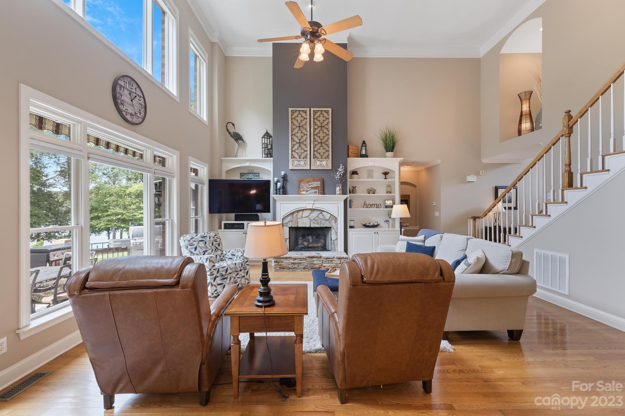 8884 Beach Bluff Court