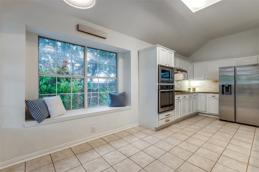 5000 Stonecrest Drive