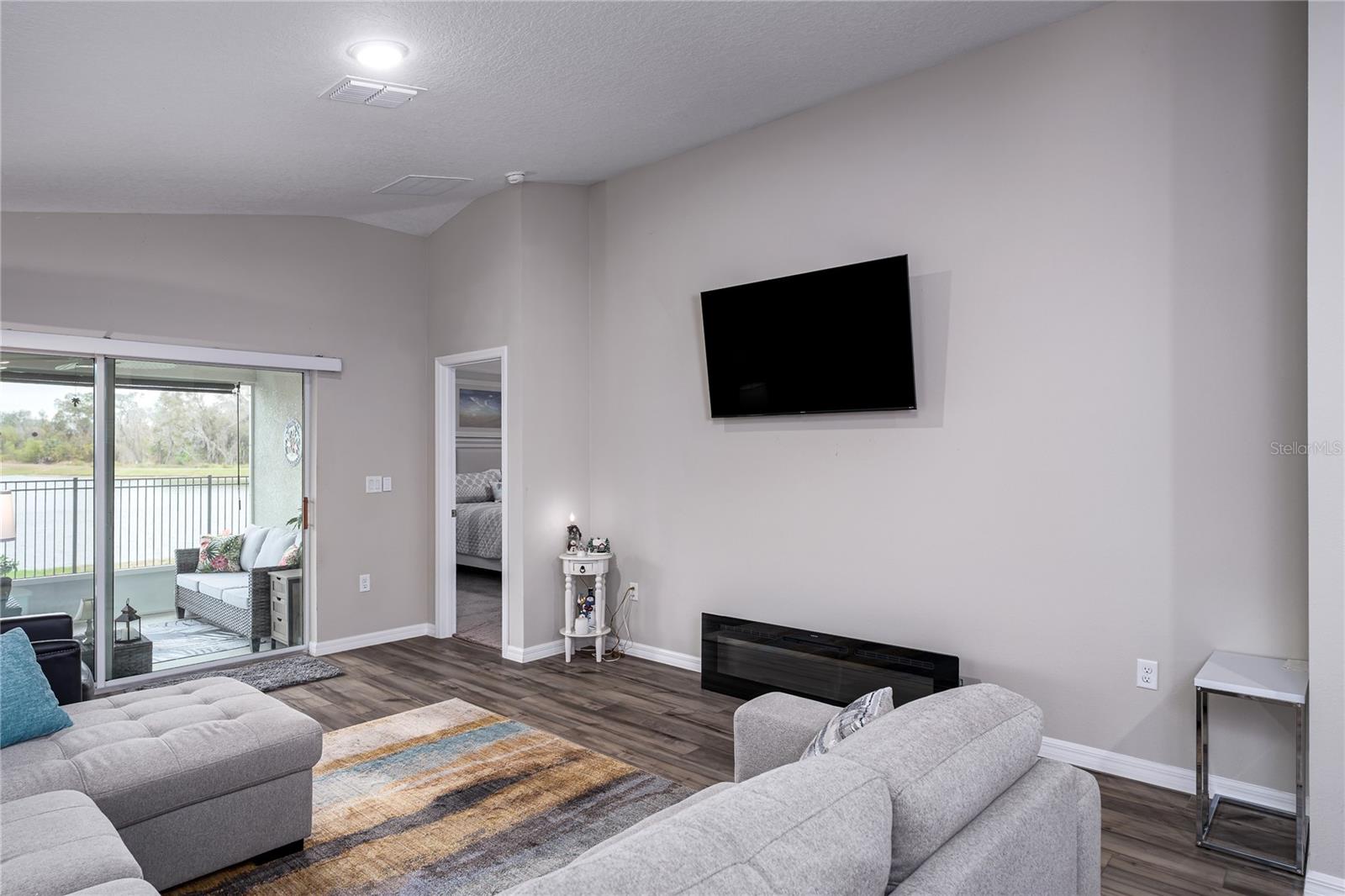 7635 Twin Leaf Terrace