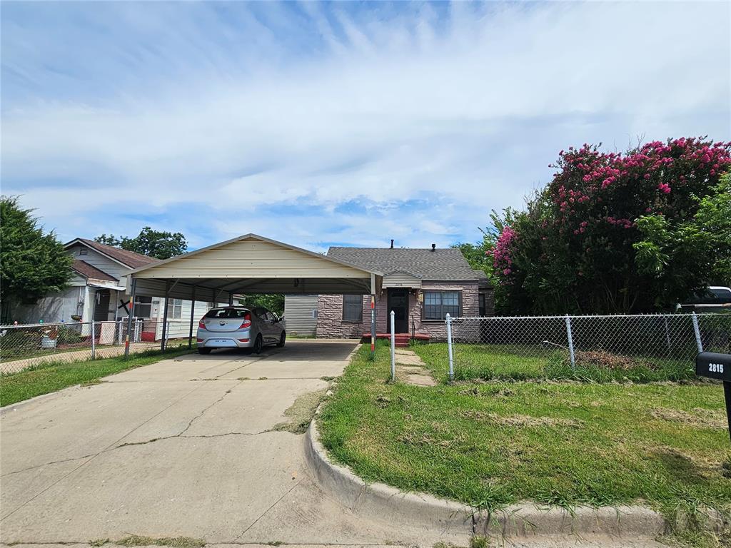 This property features a large master bed room, one regular size bedroom, and a third smaller bedroom, one full bathroom, living room, dinning room. brand-new roof and an added carport for extra covered parking or storage, oversized backyard! Great location with easy access to highways, shopping, and schools—This house was section 8 approved, which means that everything is functional. This home is perfect for first-time buyers or investors!

Disclaimer 
Listed by owner-agents