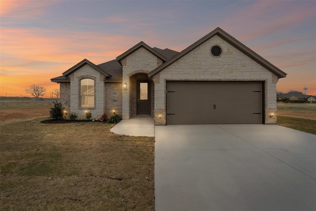 1312 Oleander Drive