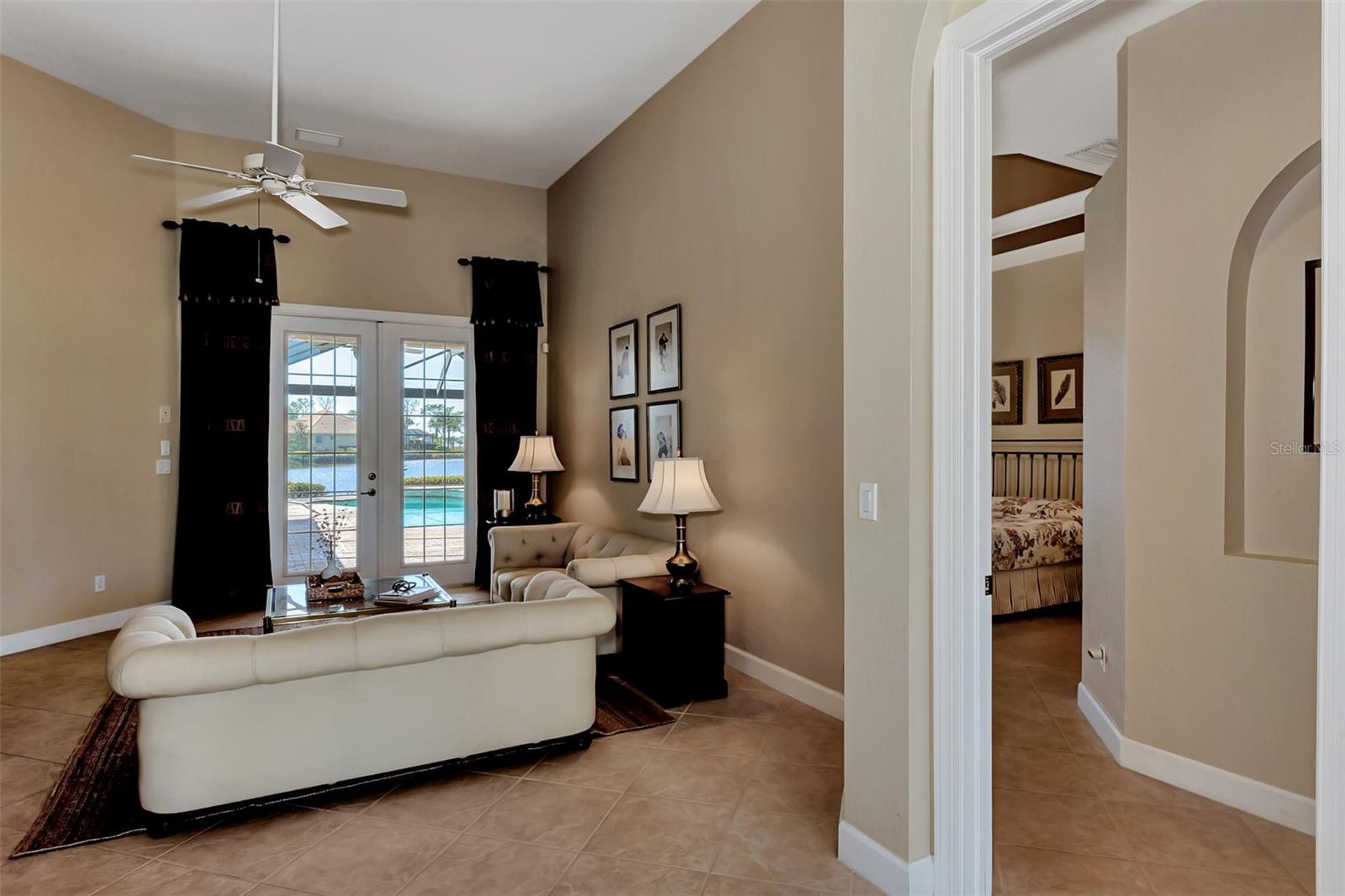 4233 Grosse Pointe Drive