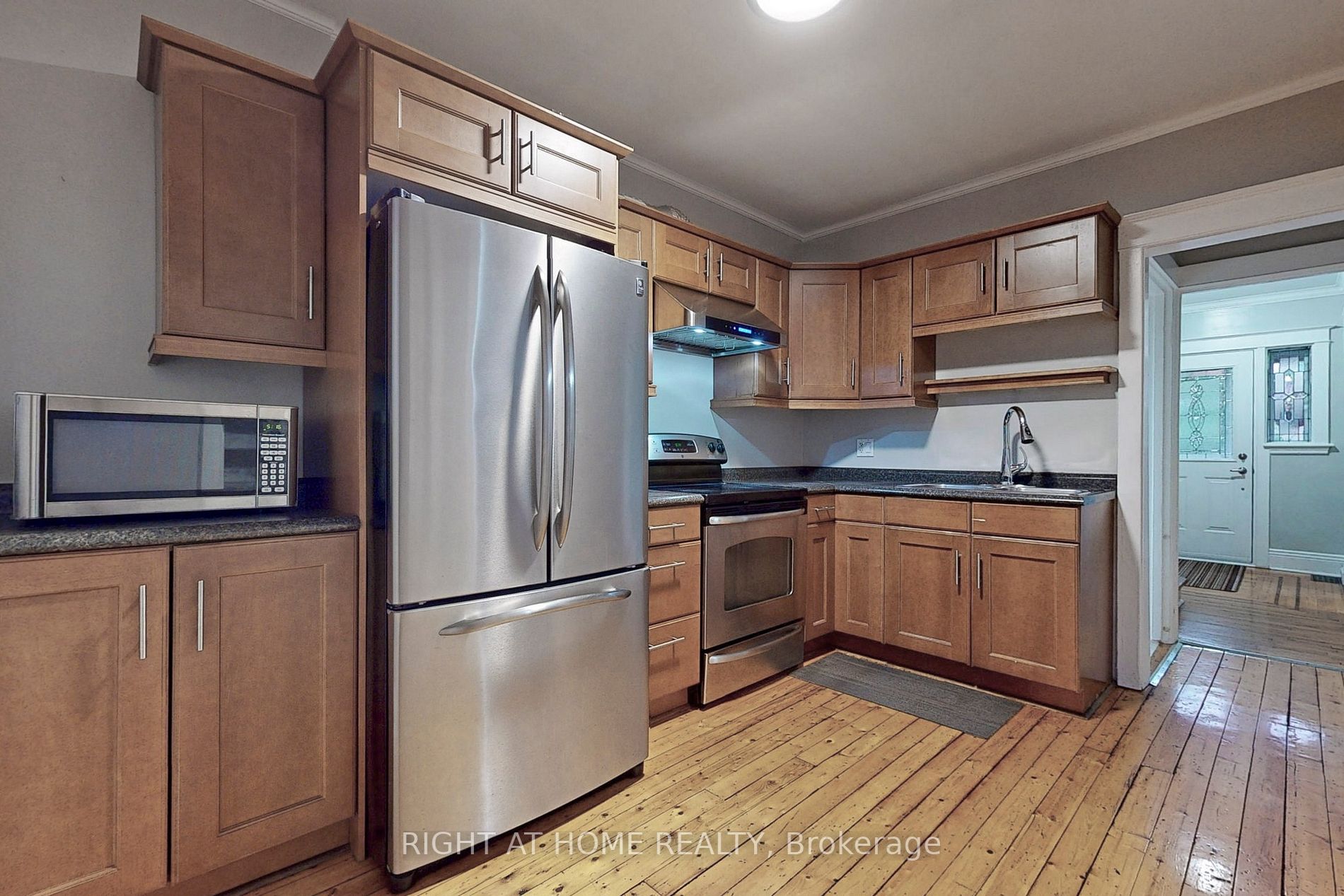 34 S Connaught Ave
