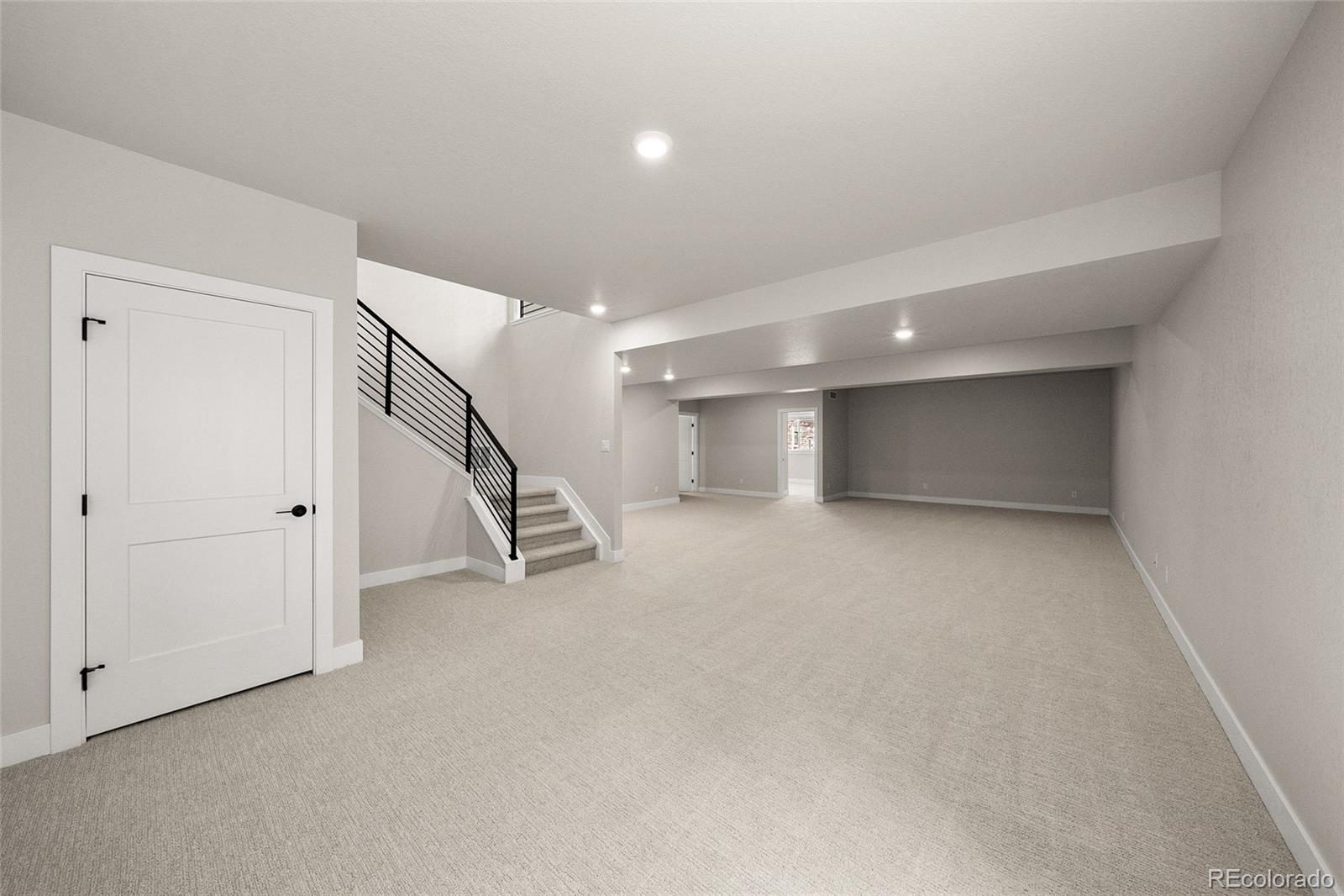 8632 Whiteclover Street