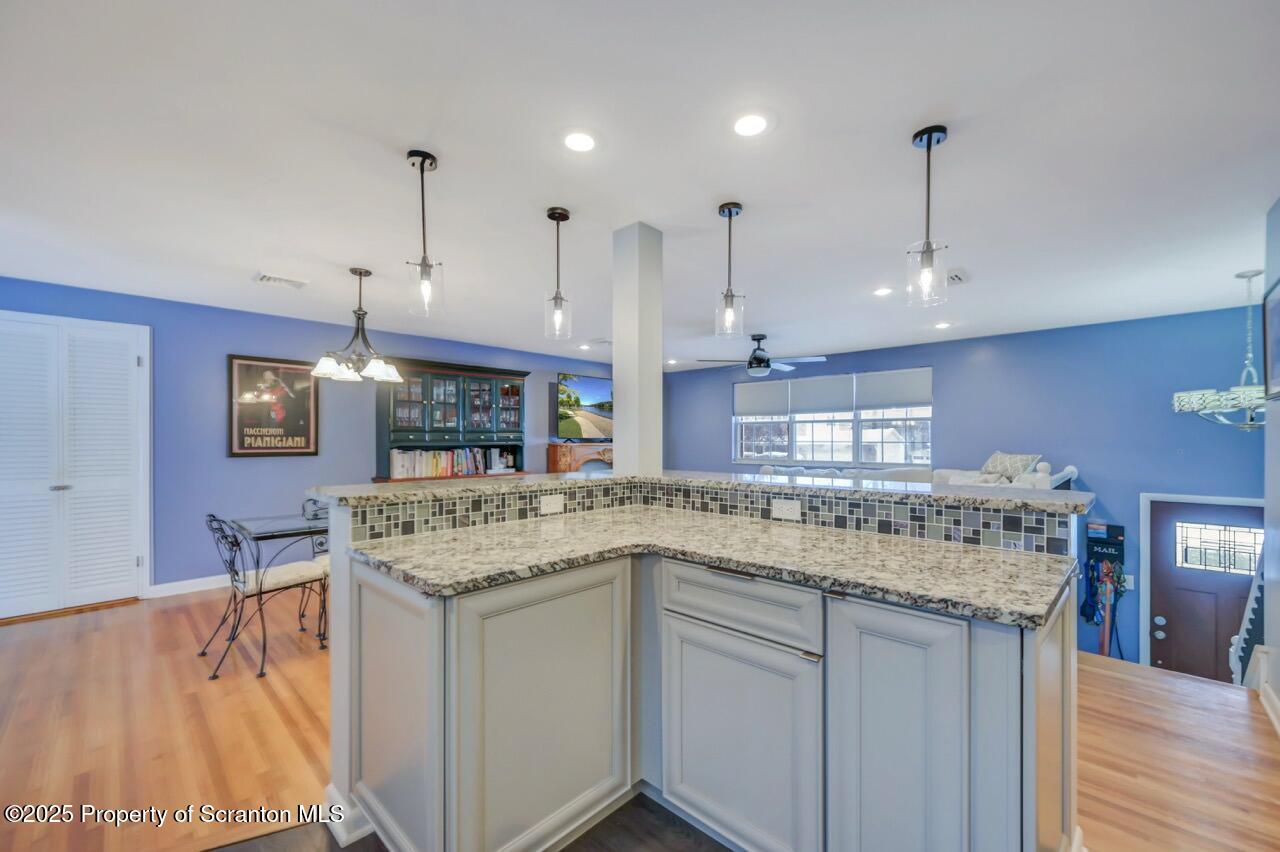 604 Oak Lane
