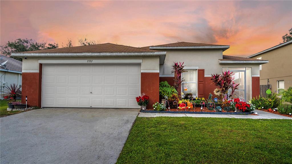 7337 Hunters Greene Circle, Lakeland, FL 33810