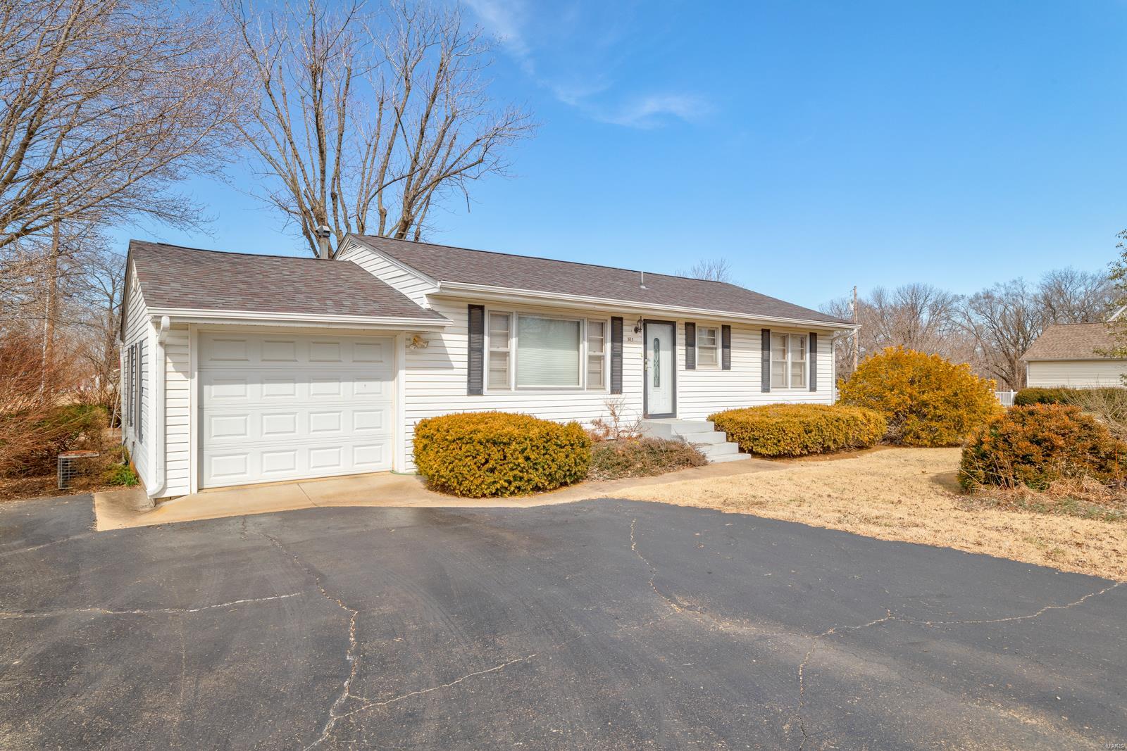 303 Fairview Lane Vicky Crocker Realty