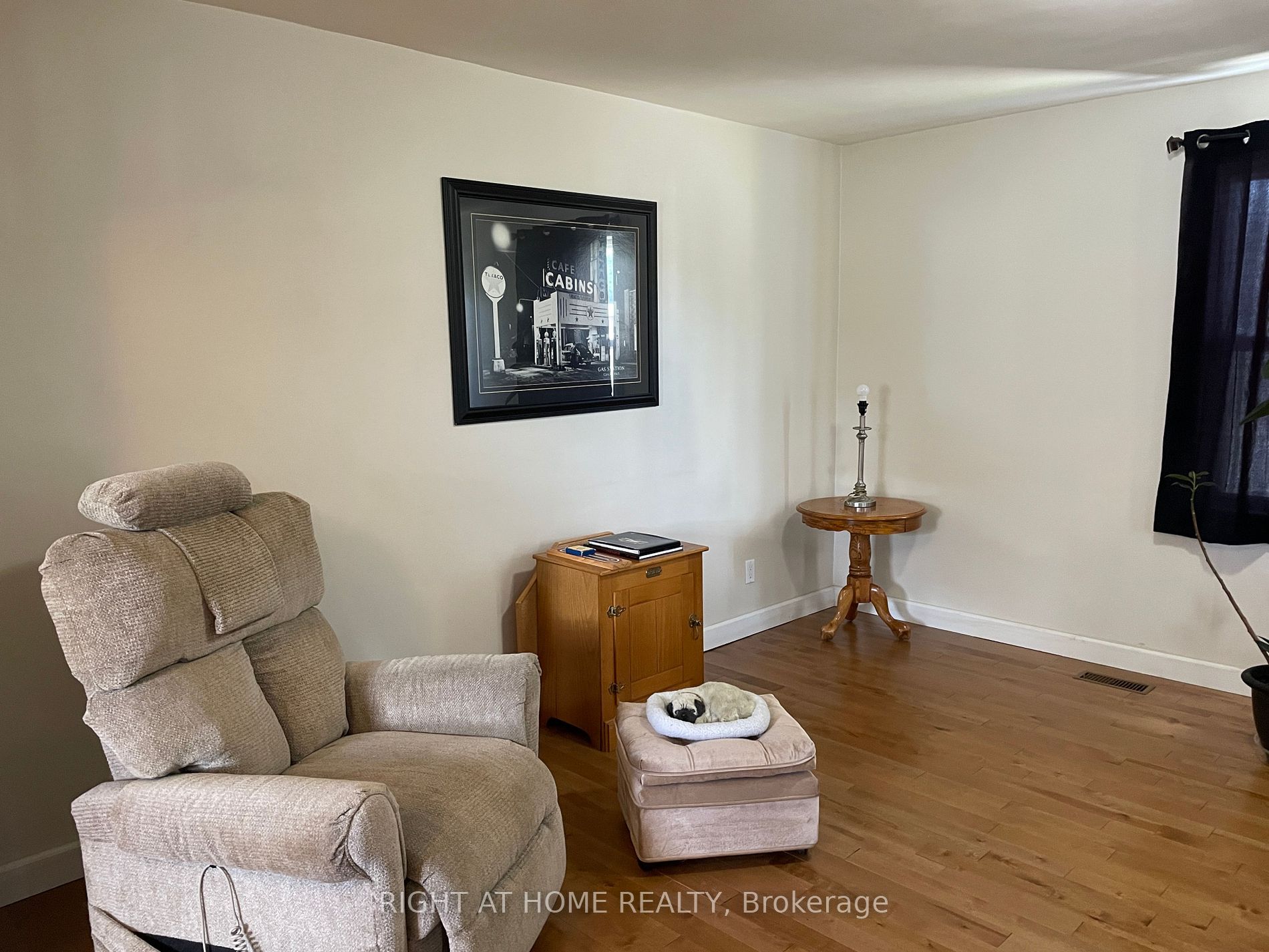 170 N Main St