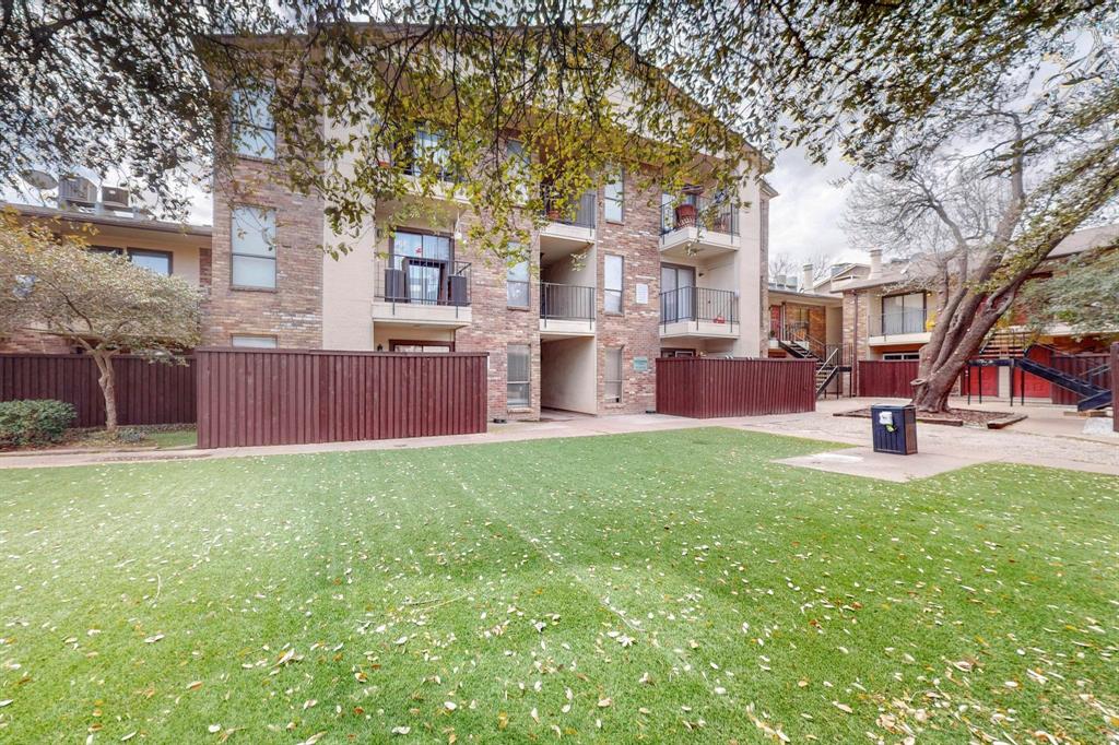 1810 N Garrett Avenue 216
