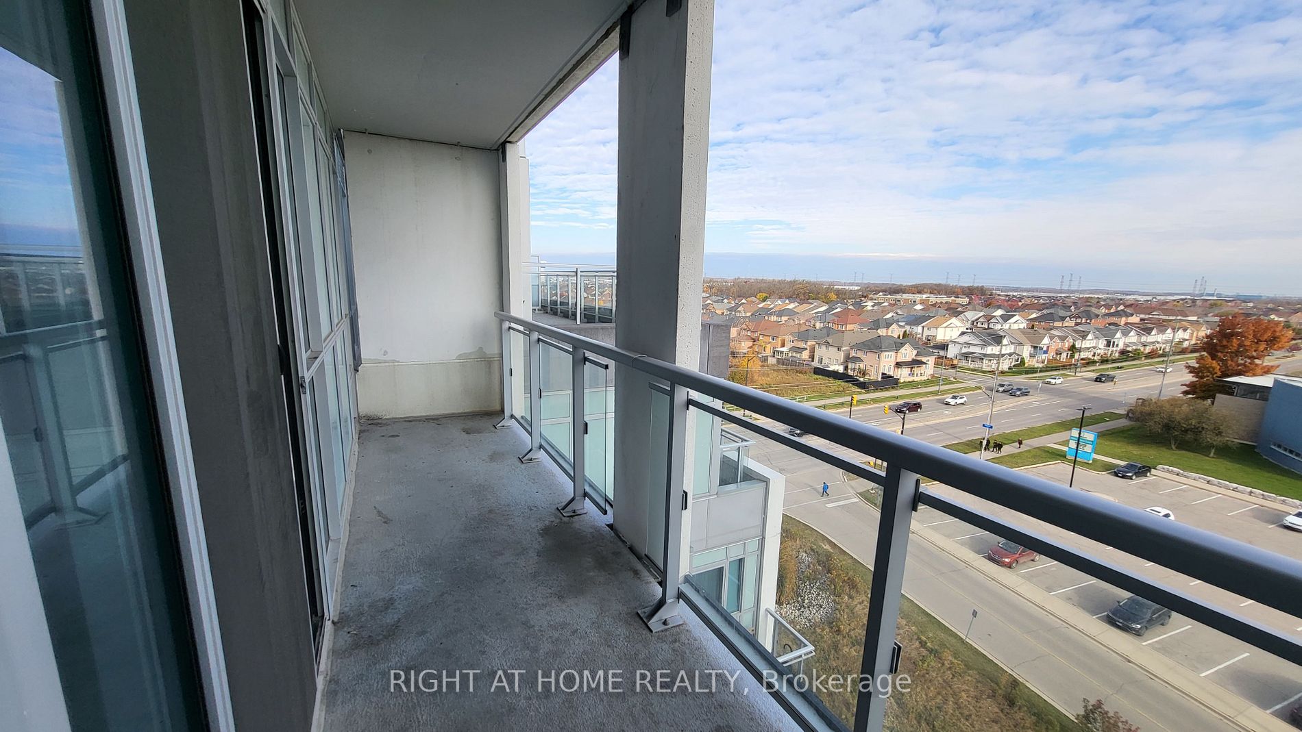 1050 E Main St 705