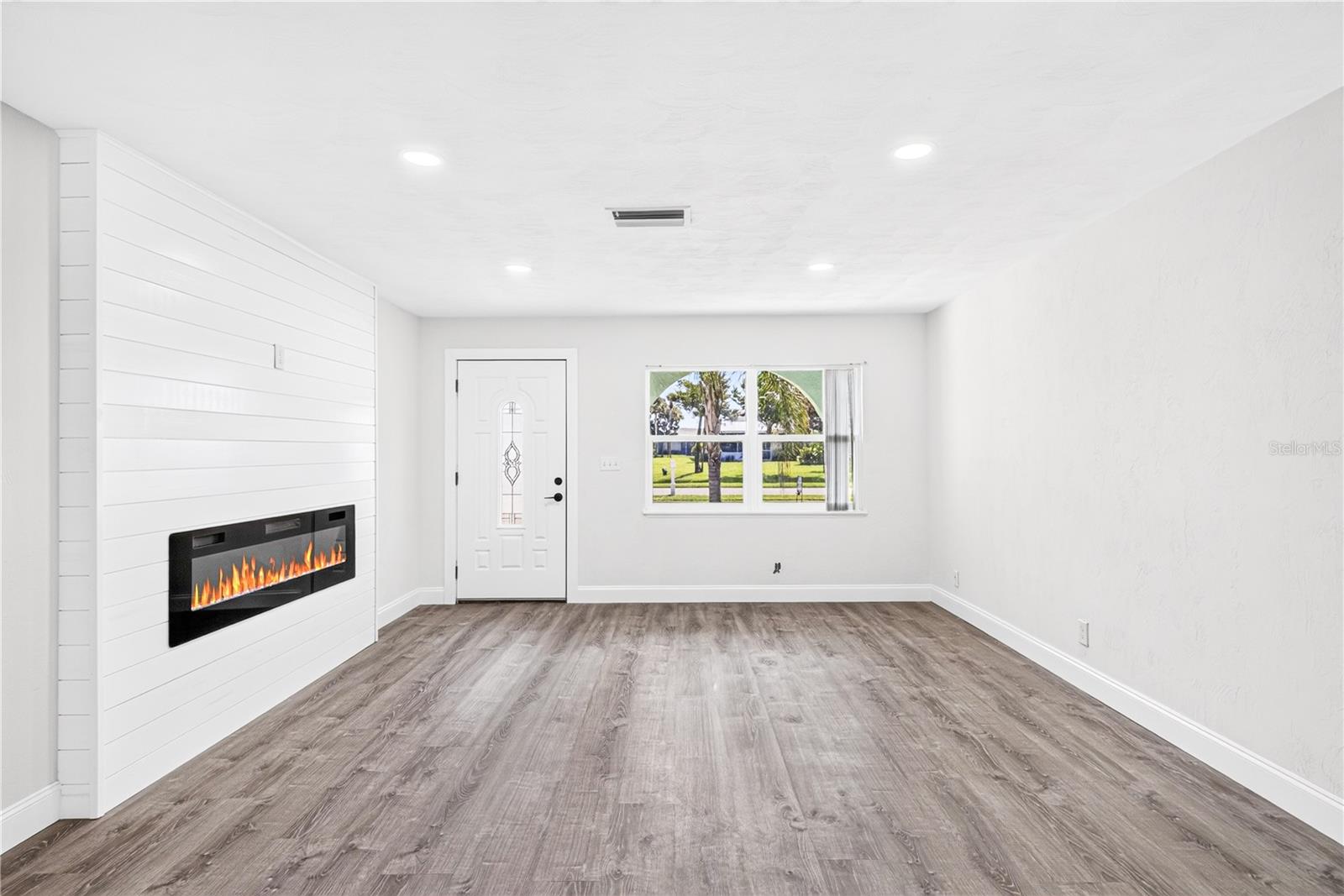 Property View 14