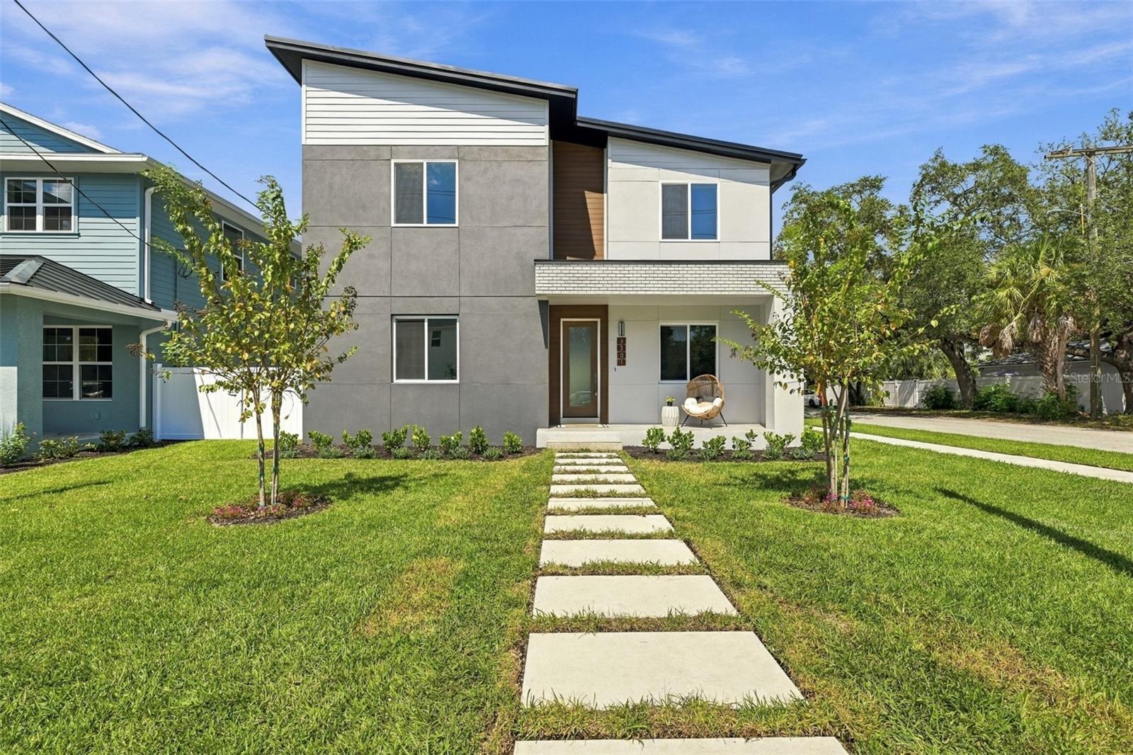 3201 W Wyoming Avenue, Tampa, FL