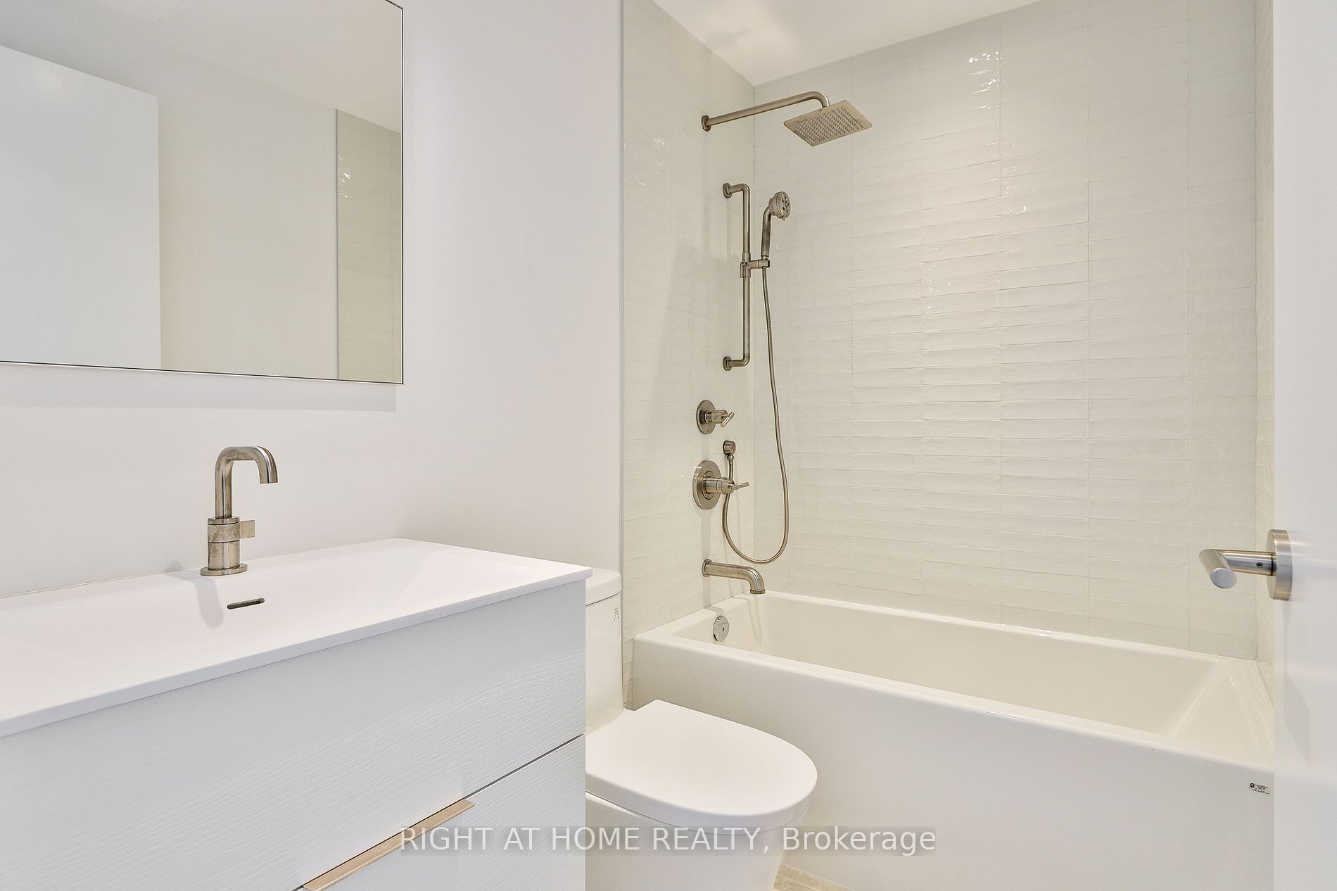 200 Sudbury St 1106
