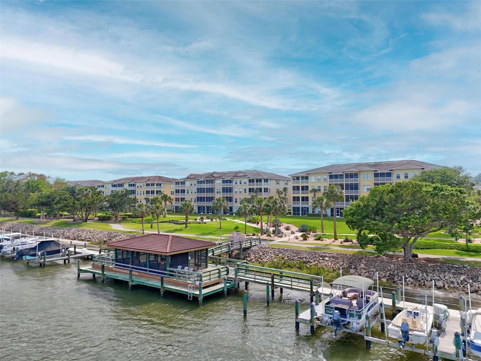 500 Canopy Walk Lane 515