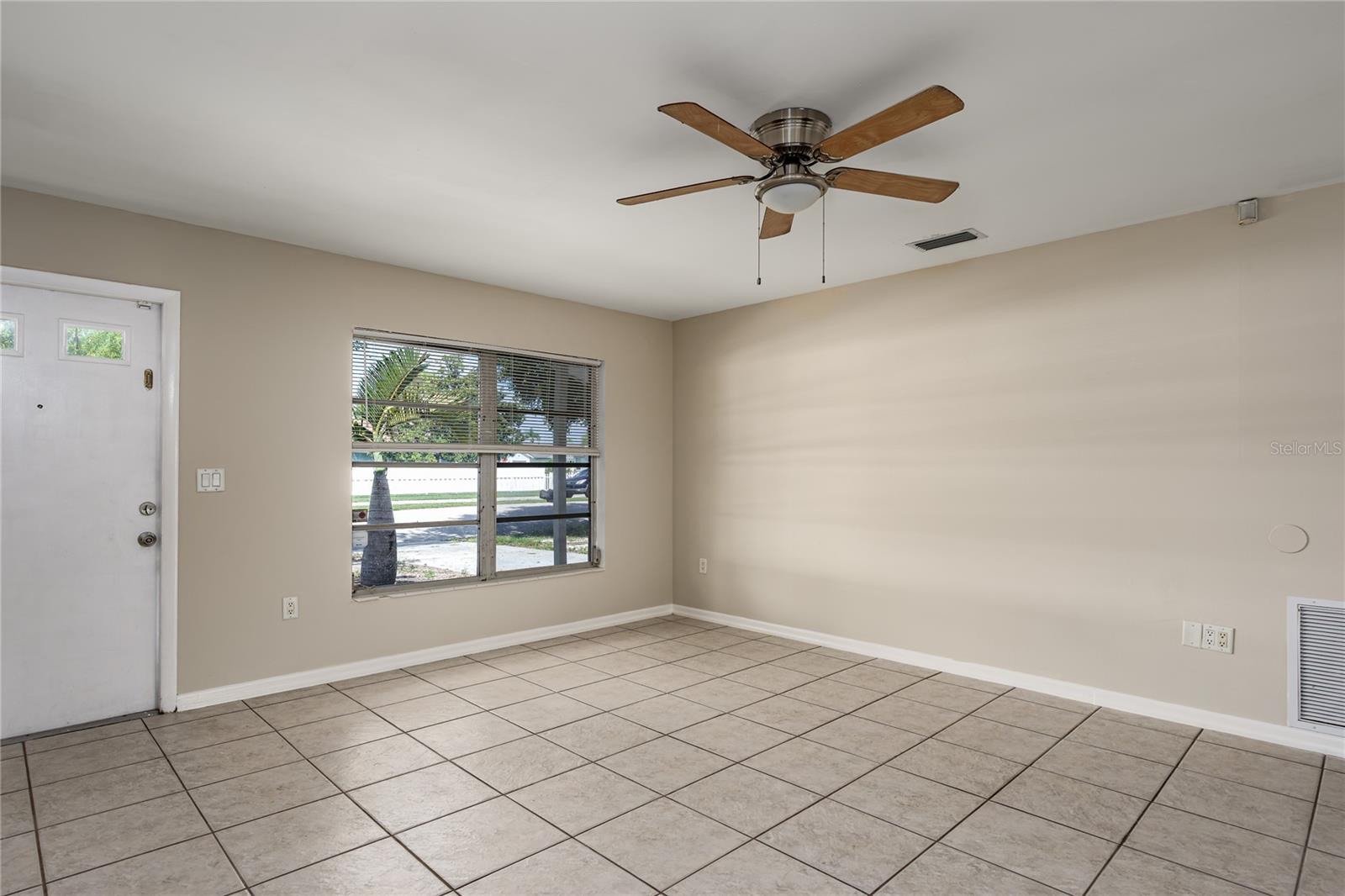 4115 37th Street W