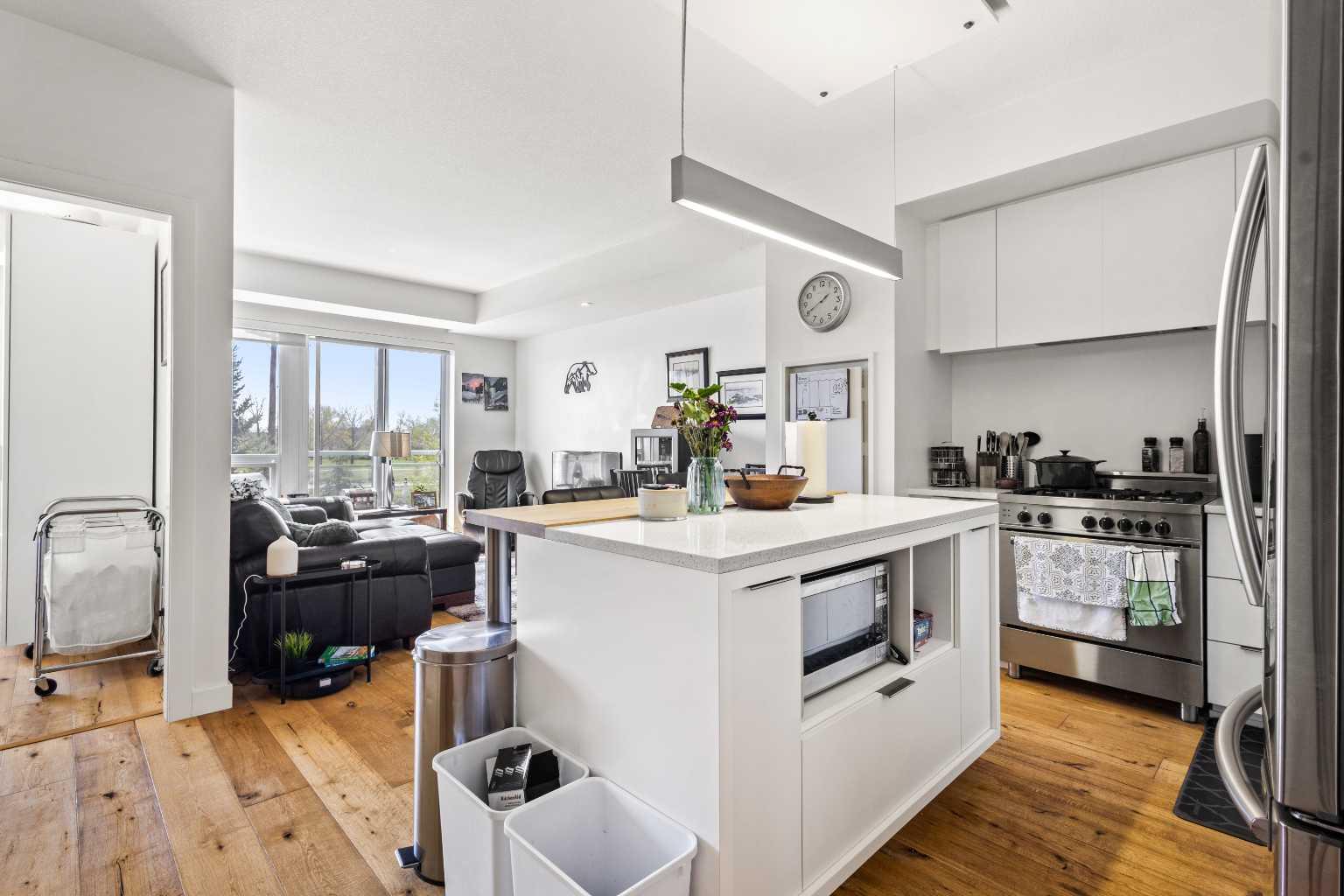 63 Inglewood Park SE 225