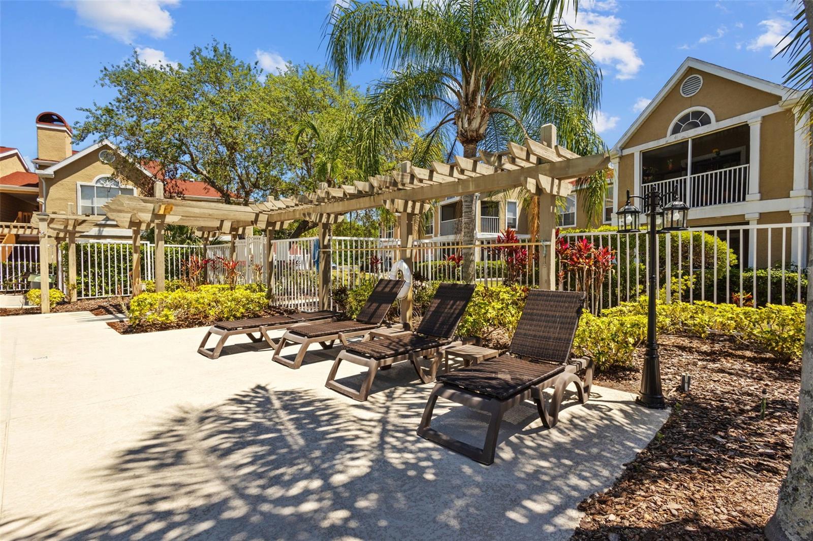 9481 Highland Oak Drive 305