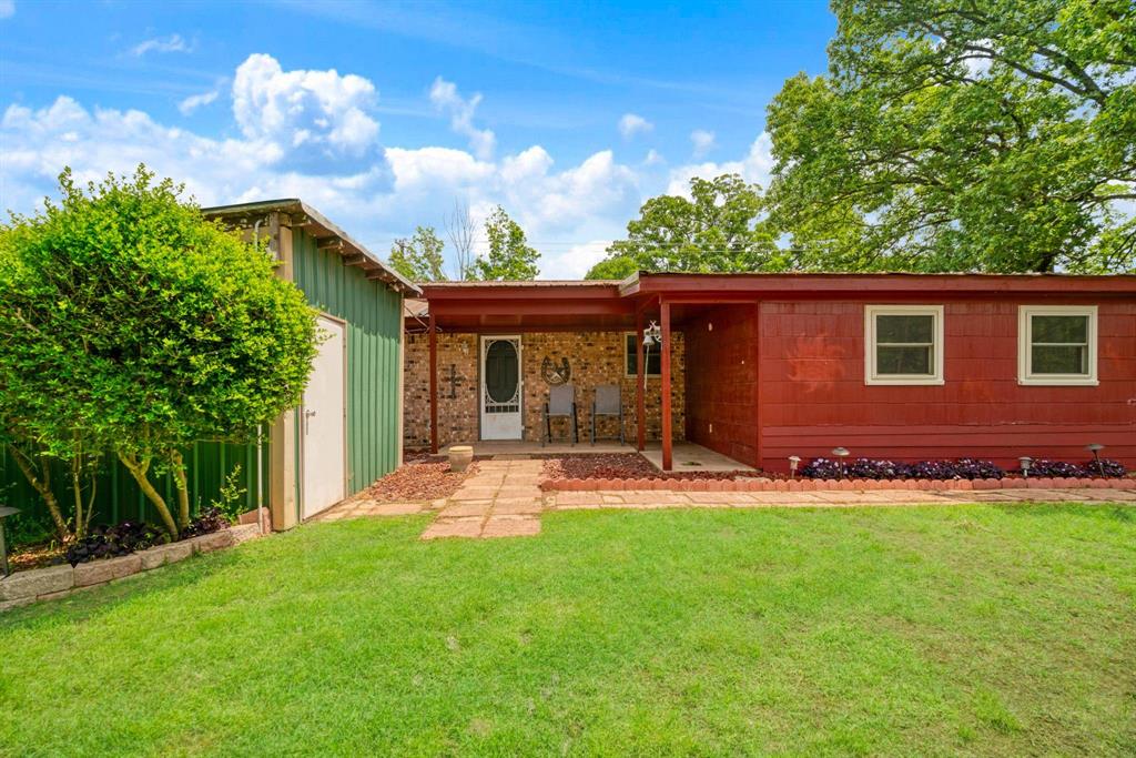 9157 N Hwy 271