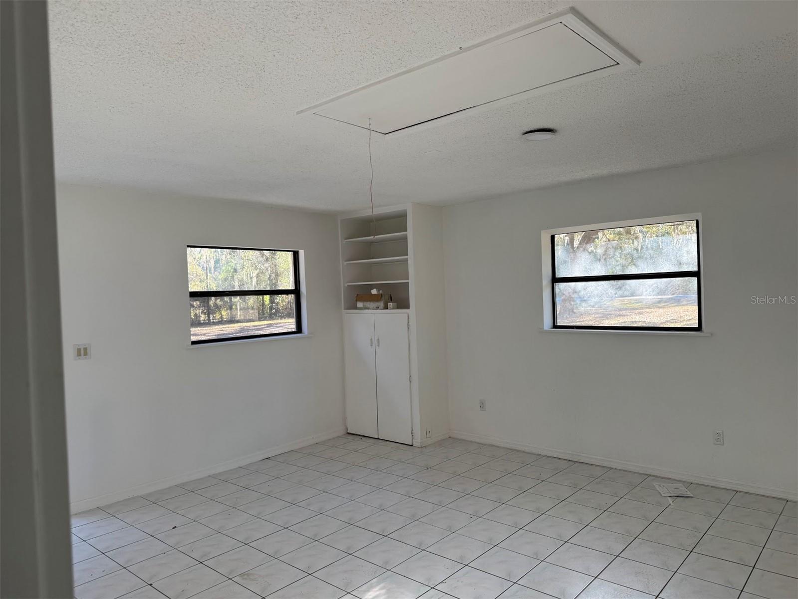 3207 E Withlacoochee Trail