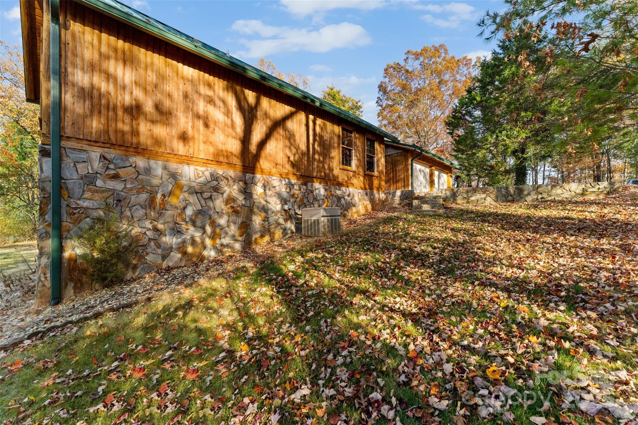 4095 Table Rock Mountain Road