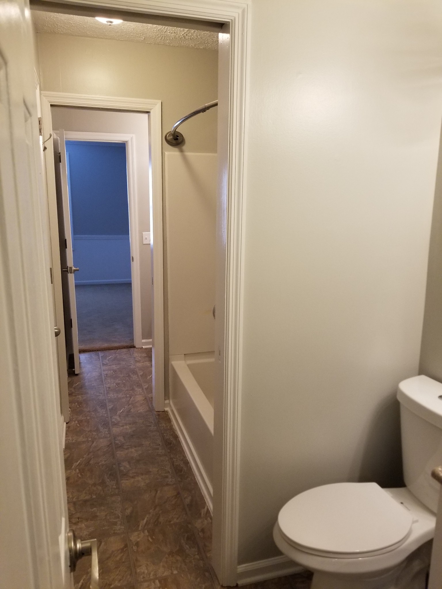 430 Walton Ferry Rd 200