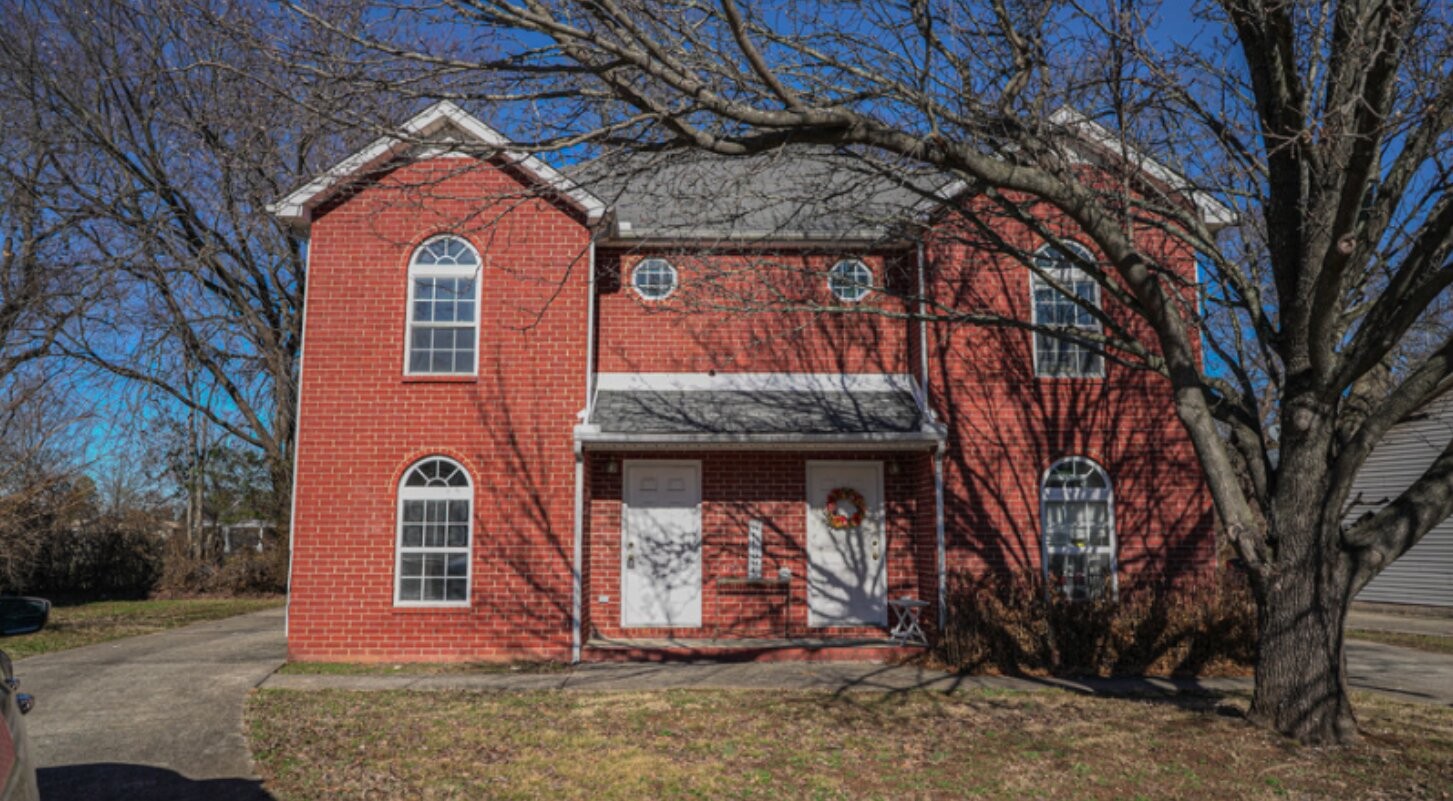 1521 Center Pointe Dr