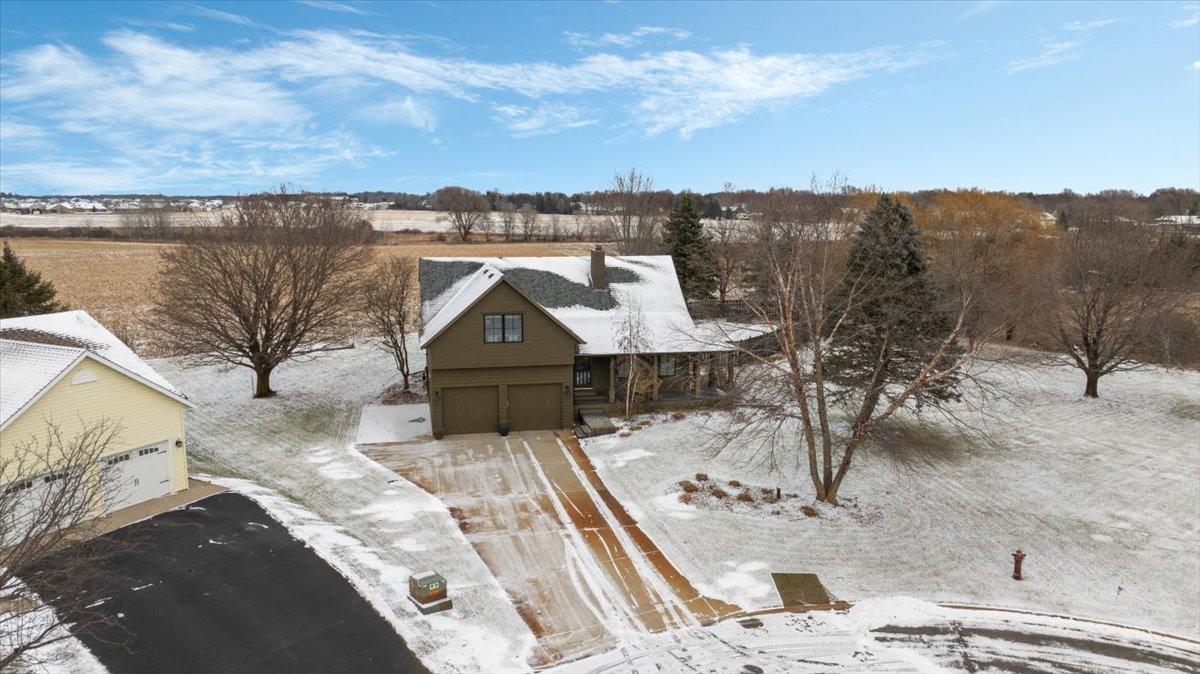 1722 Boxwood Circle