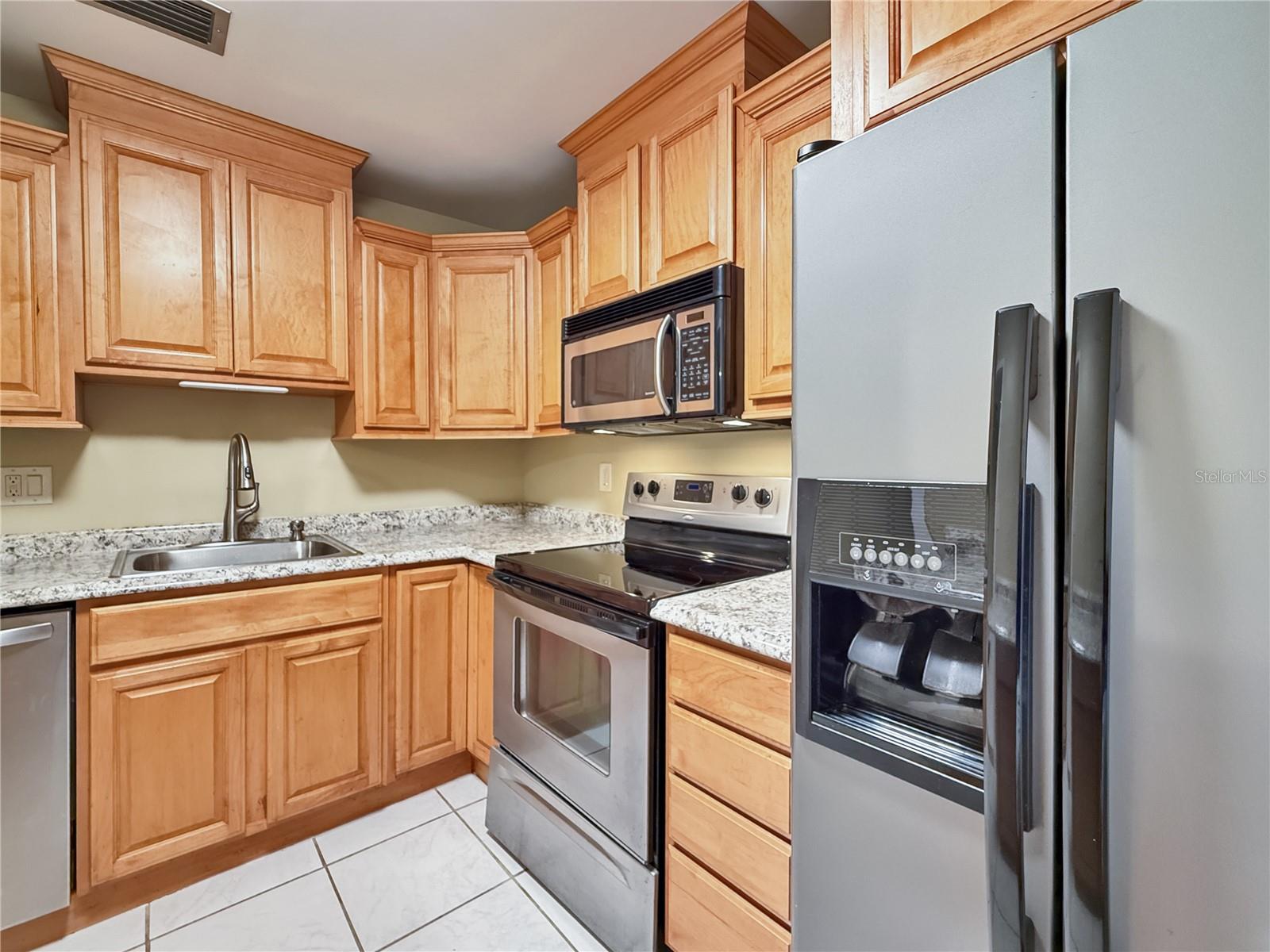 2700 Bayshore Boulevard 2108