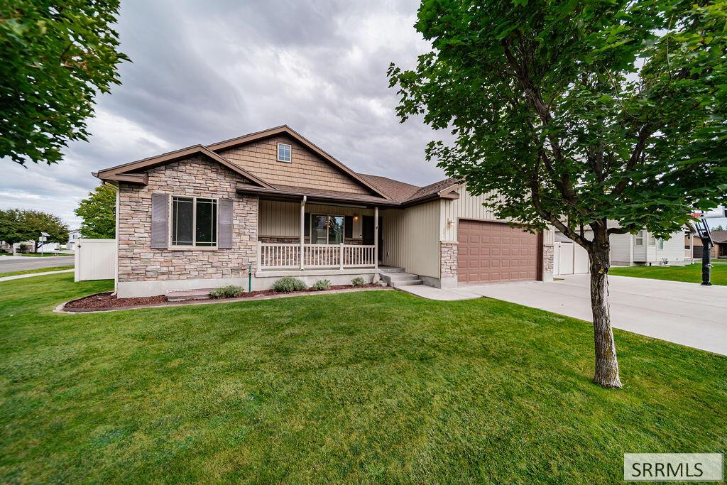 341 Oaktrail Drive