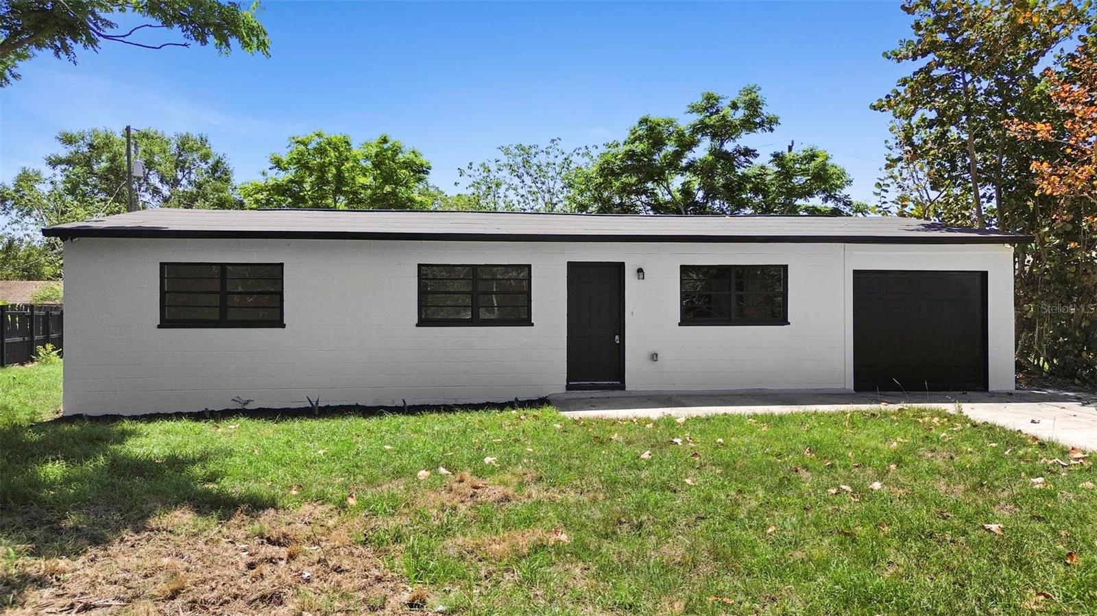 2675 Mimosa Lane