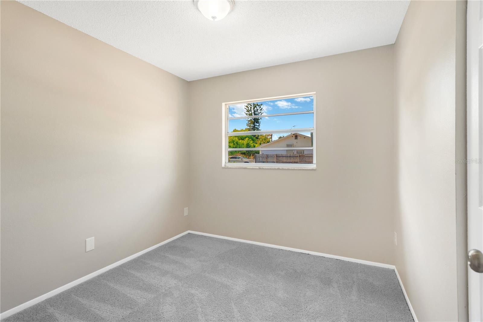 1721 W Humphrey Street