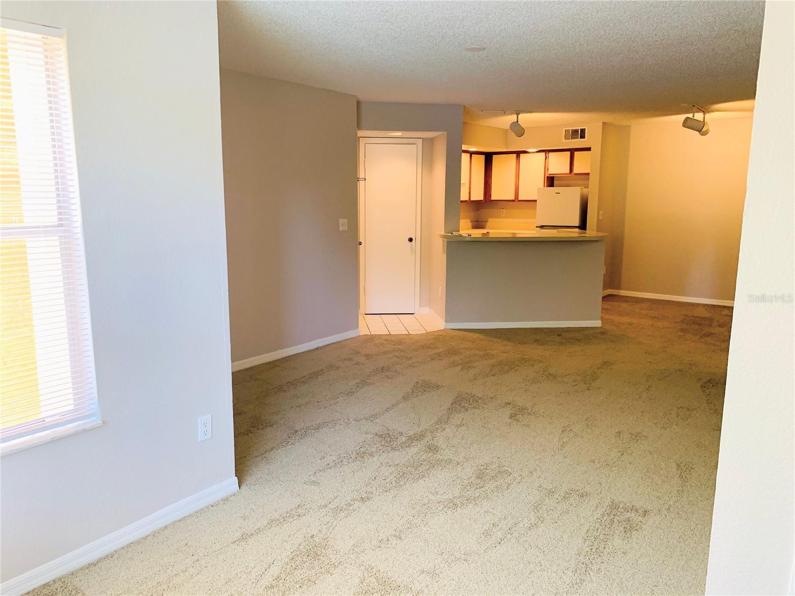 4572 Commander Drive 1226