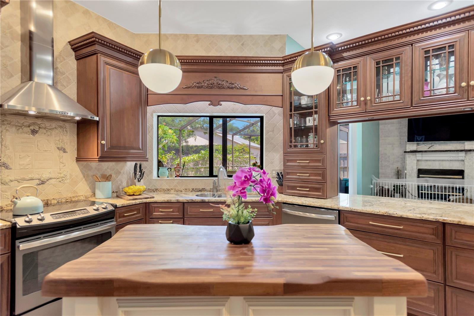 11209 Bloomington Drive