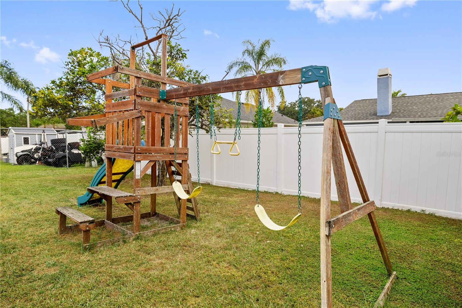 4704 Canterbury Drive