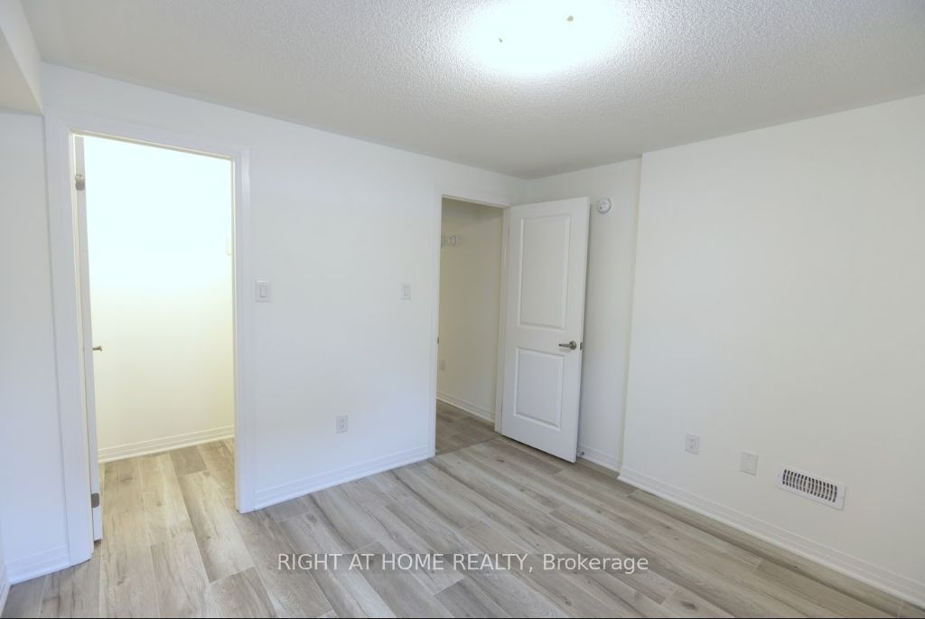 43 Shepherd Dr Bsmt