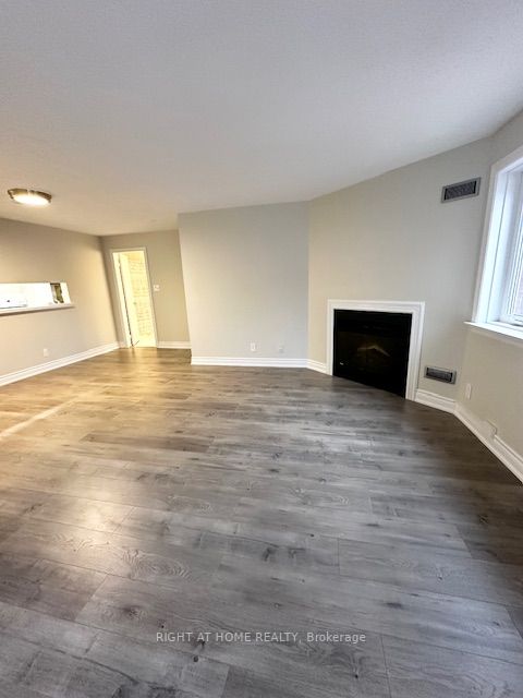 189 W Lake Driveway Dr 216