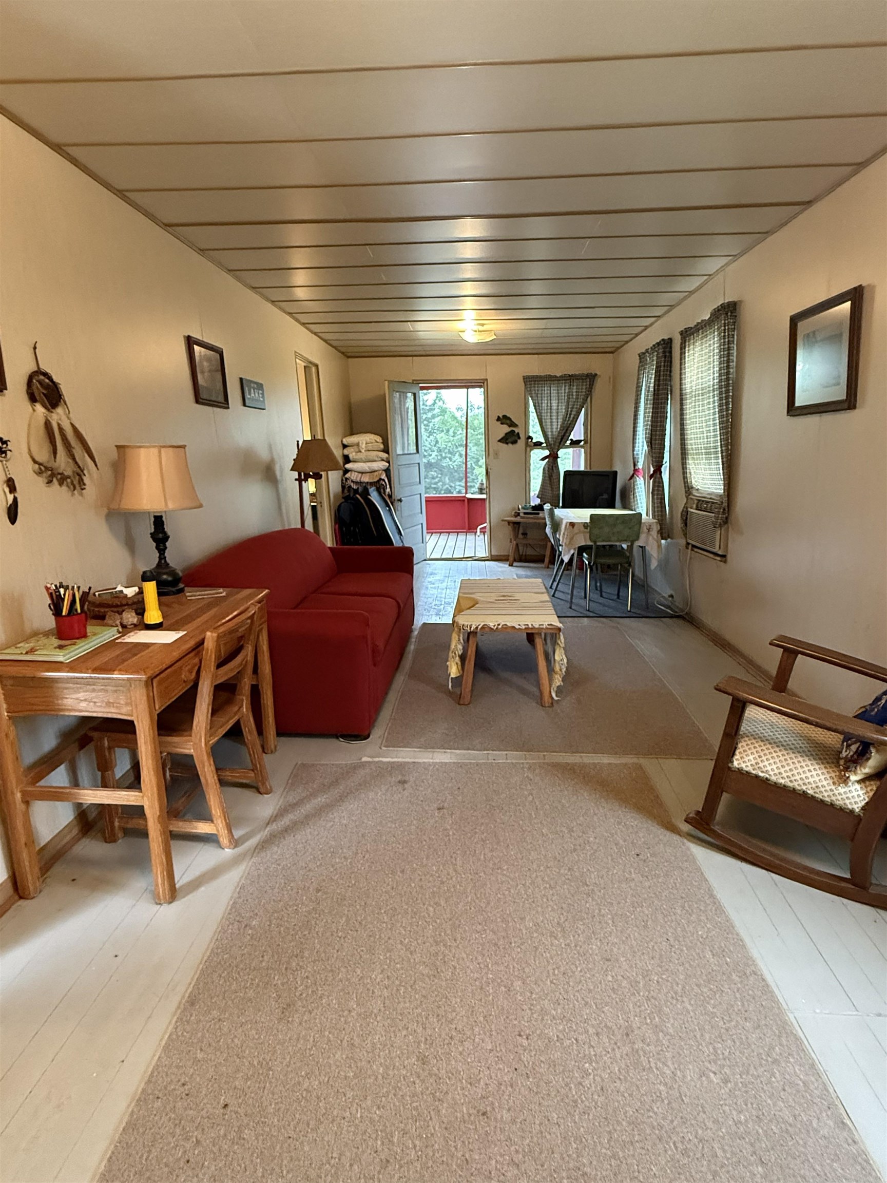 250 NE Hummingbird