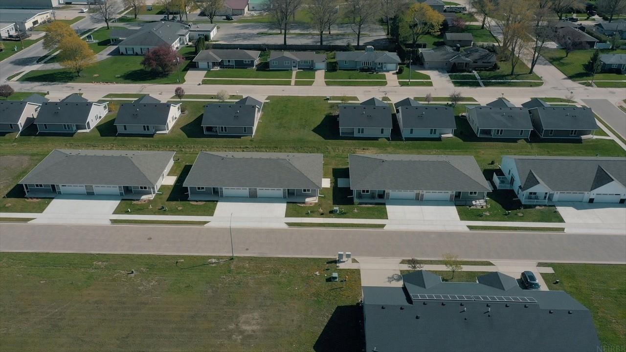 810 Parkside Lane