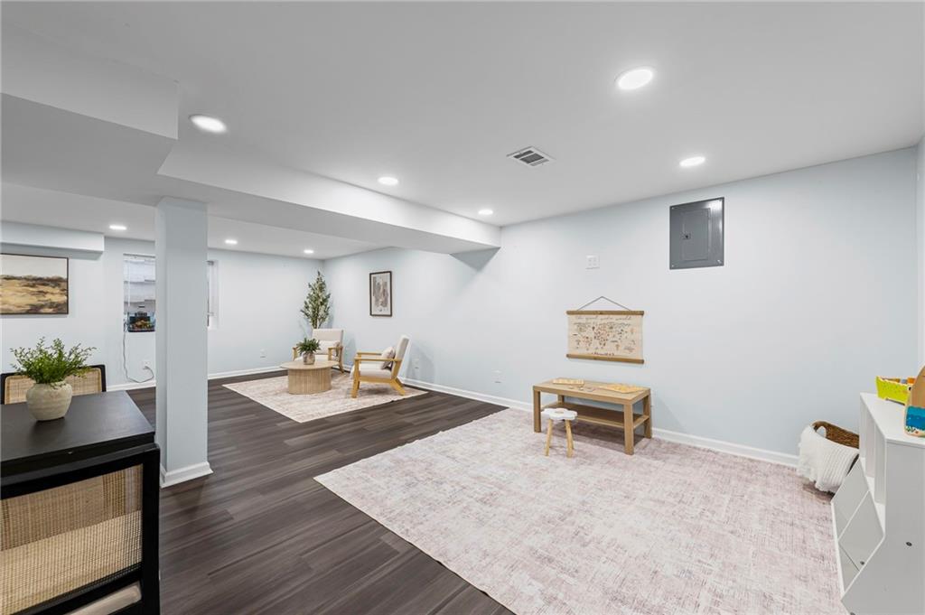 5814 Parkview Avenue