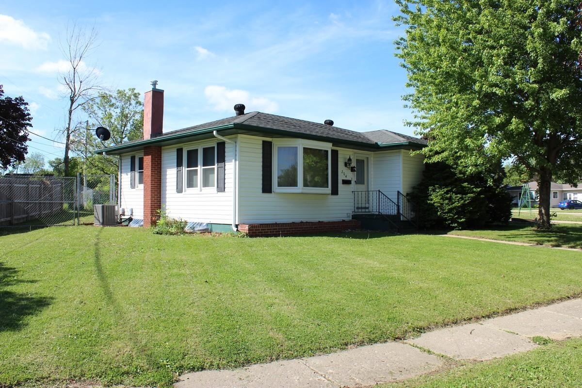 Move-in ready opportunity in Charles City! This well-built 2-bedroom, 1-bath home offers comfortable main-level living with 928 SqFt and an attached 2-stall garage (24x22). A bonus storage shed off the back of the garage provides an additional 140 SqFt—ideal for hobbies, tools, or extra storage needs. Step outside to enjoy the spacious wood deck, perfect for relaxing evenings or entertaining guests in the backyard. Entering through the garage, you’ll find the breezeway leading into the kitchen, which connects to both the dining and living areas. The living room offers plenty of space and a large bay window for plenty of natural light. Down the hall are two comfortable bedrooms, a full bathroom, and a conveniently located washer and dryer tucked into the hallway closet. The unfinished basement offers potential for a workshop, storage, fitness area, or additional flexible-use space. With practical features, great storage, and room to make it your own, this home is a fantastic opportunity.
