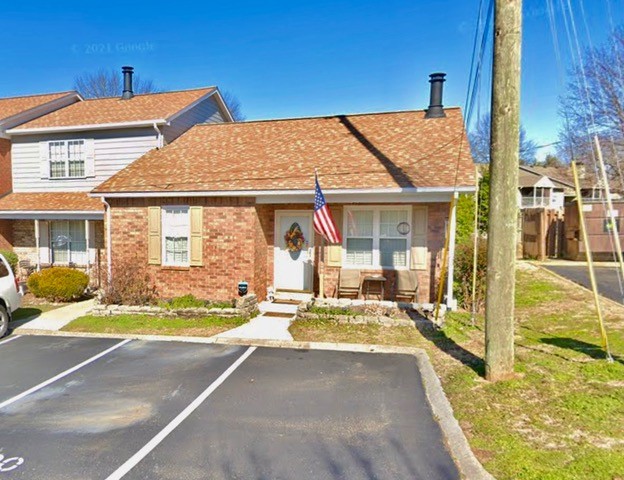 430 Walton Ferry Rd 200
