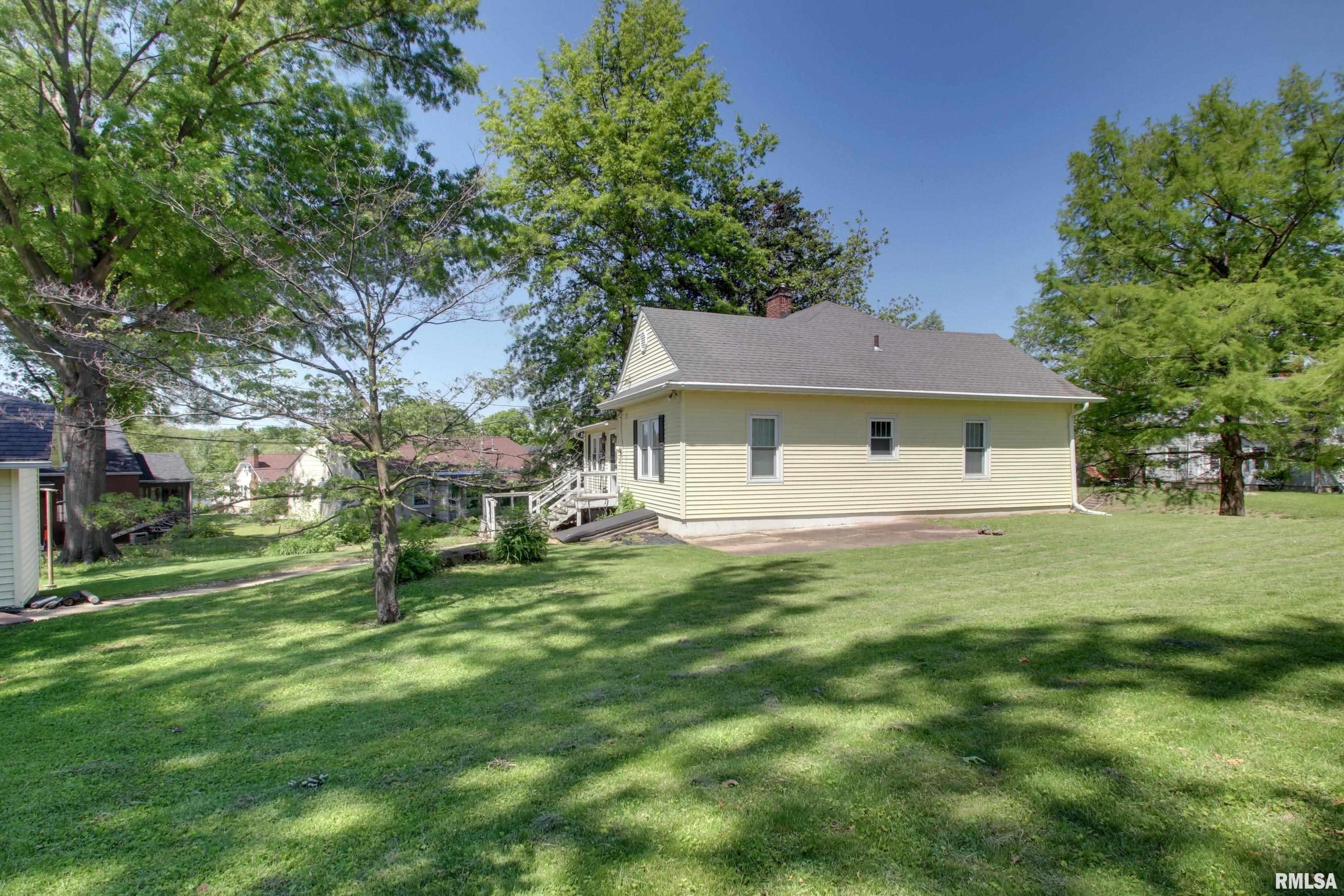 3115 Pleasant Street