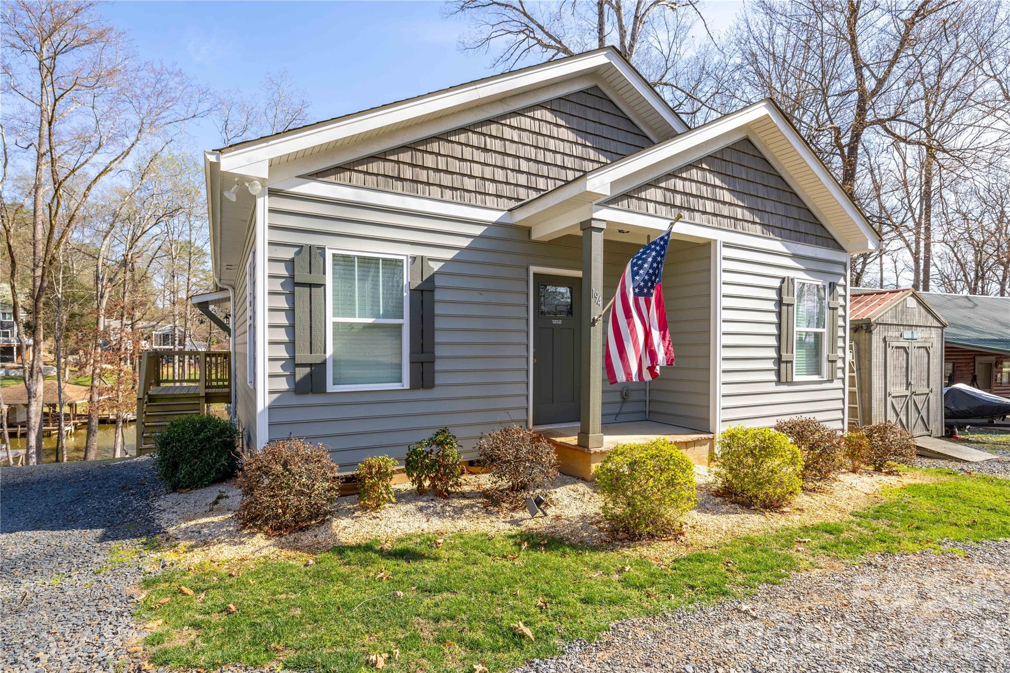 194 Hattaway Circle