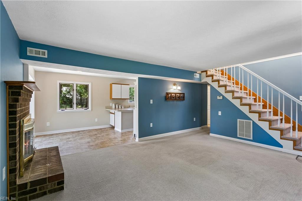 246 Hunts Neck Road