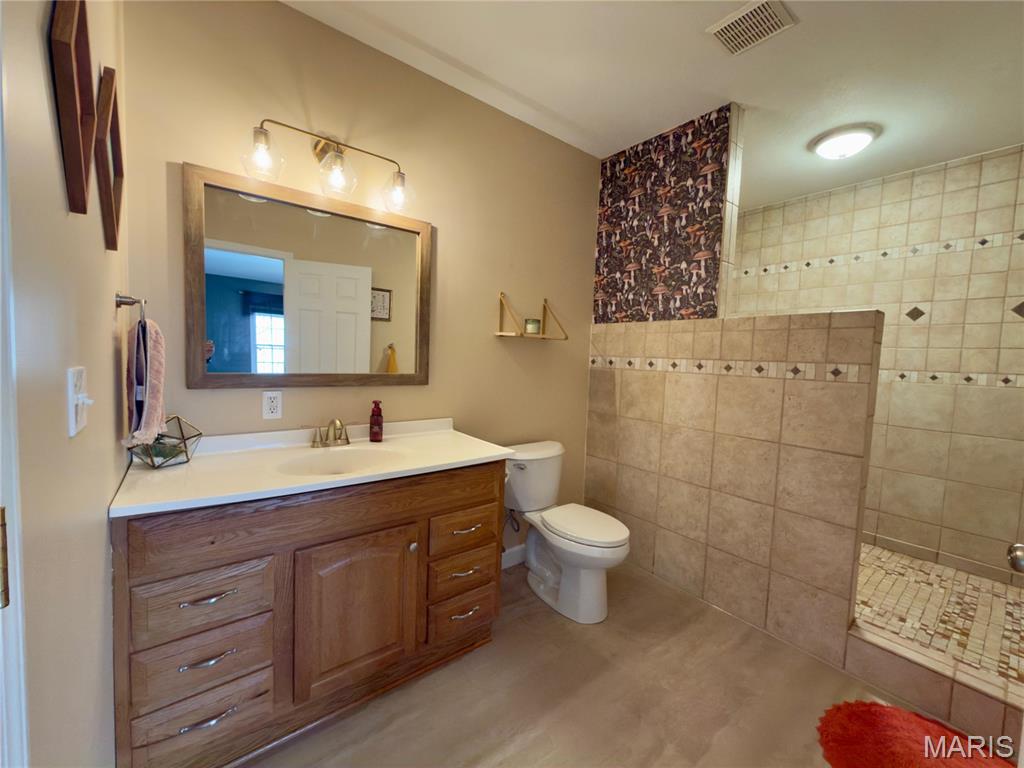 3501 N 72nd