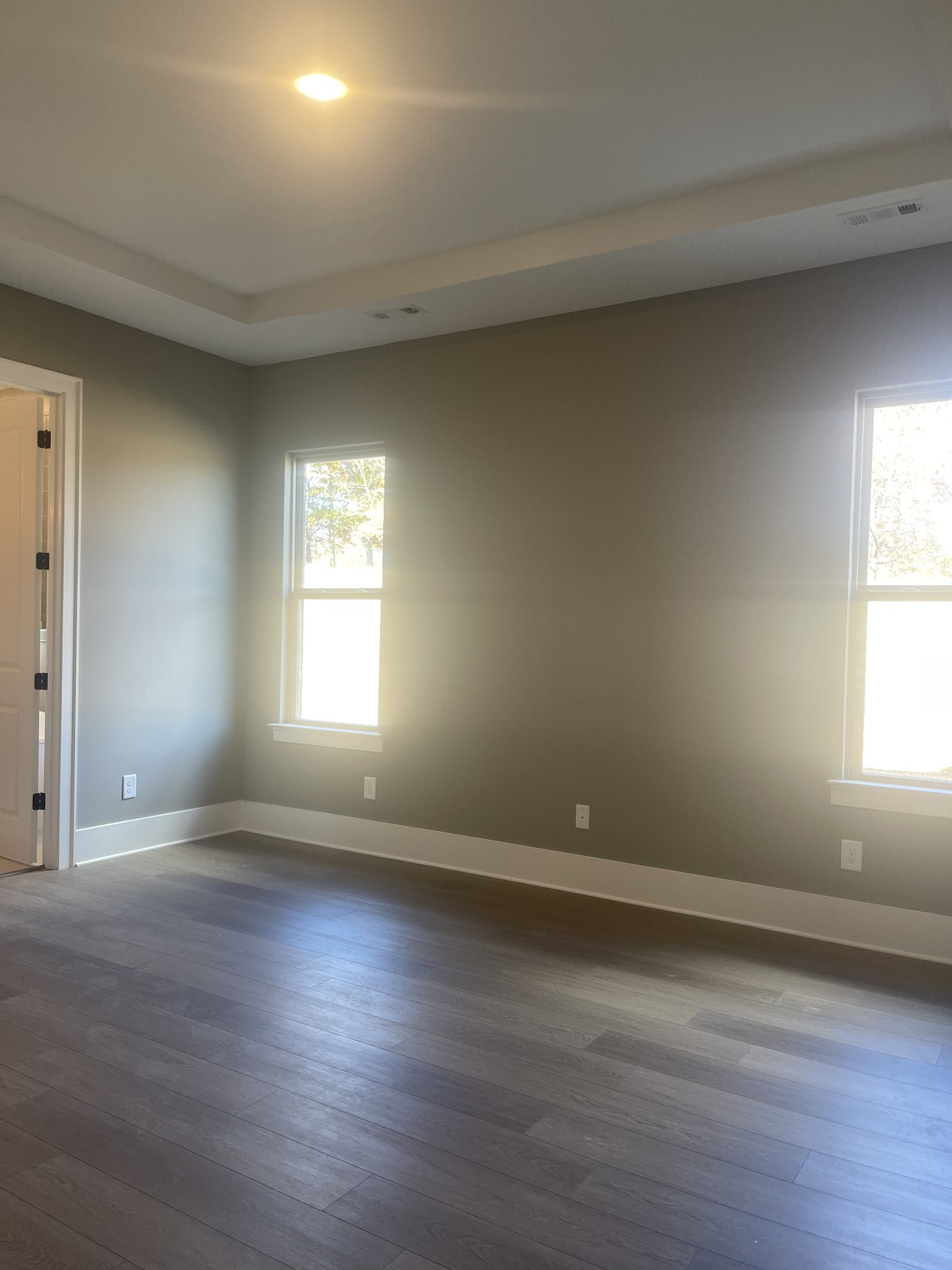 5616 Winslet Drive S