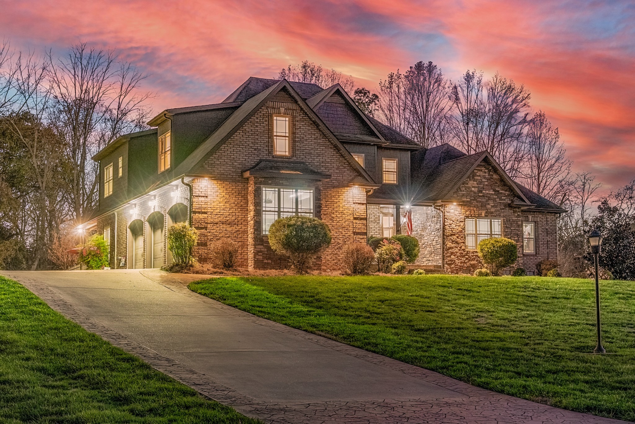 Listed below Apprasial value.Custom-built home sitting on over 2 acres in Port Royal Estates. 4 Bed 4 Full Bath plus bonus room.No HOA, NO city tax, NO back yard neighbors. Formal Dining Room. Living Room with fireplace and vaulted ceilings. Spacious kitchen w/ breakfast area, double ovens, a generous island, sitting area with fireplace and walk in pantry.  Expansive primary bedroom on main level, spa-inspired primary bathroom with heated tile floors. Each of the other 3 bedrooms has a private bathroom. The bonus room with a kitchenette is perfect for family entertainment. Outside has a covered patio and partially fenced yard. 3 car attached garage that has ample space to fit all the cars. Explore the property and discover a charming wet-weather creek out back, surrounded by an abundance of local wildlife—creating a truly welcoming and tranquil setting.Underground utilities and an unbeatable location—just one minute from the scenic Port Royal State Historical Park, seven minutes from I-24 for quick commuting, and only five minutes to the brand-new Saint Thomas hospital site.