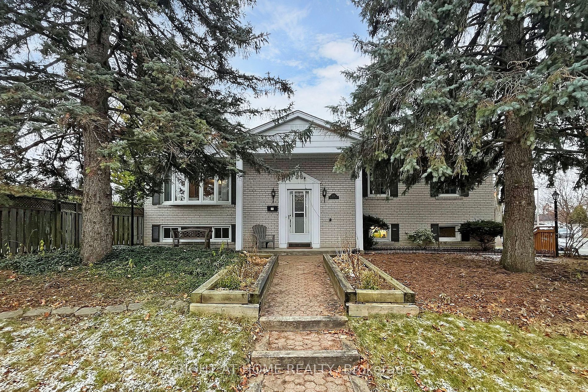 156 Trayborn Dr