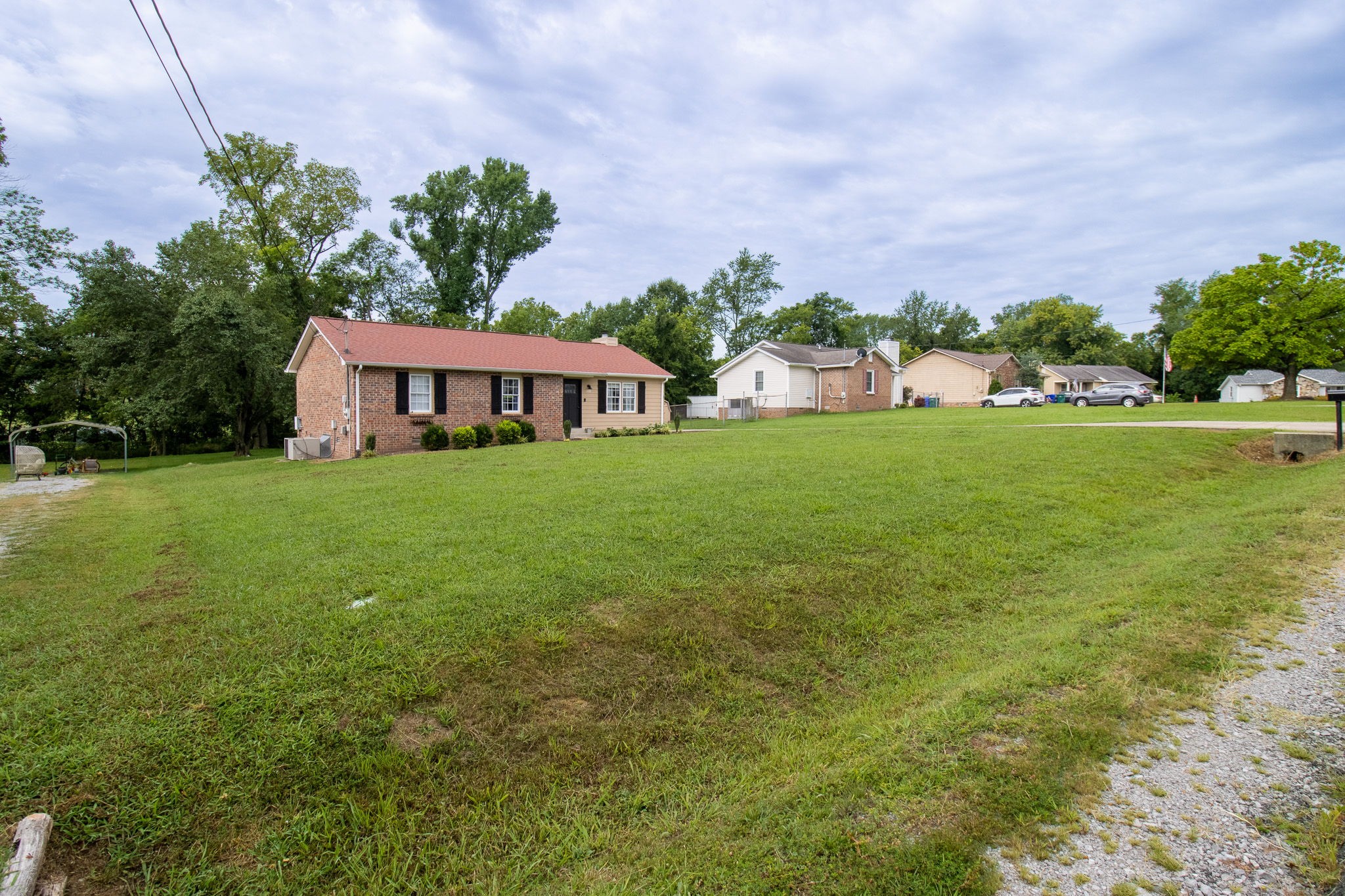 409 Sunnybrook Dr