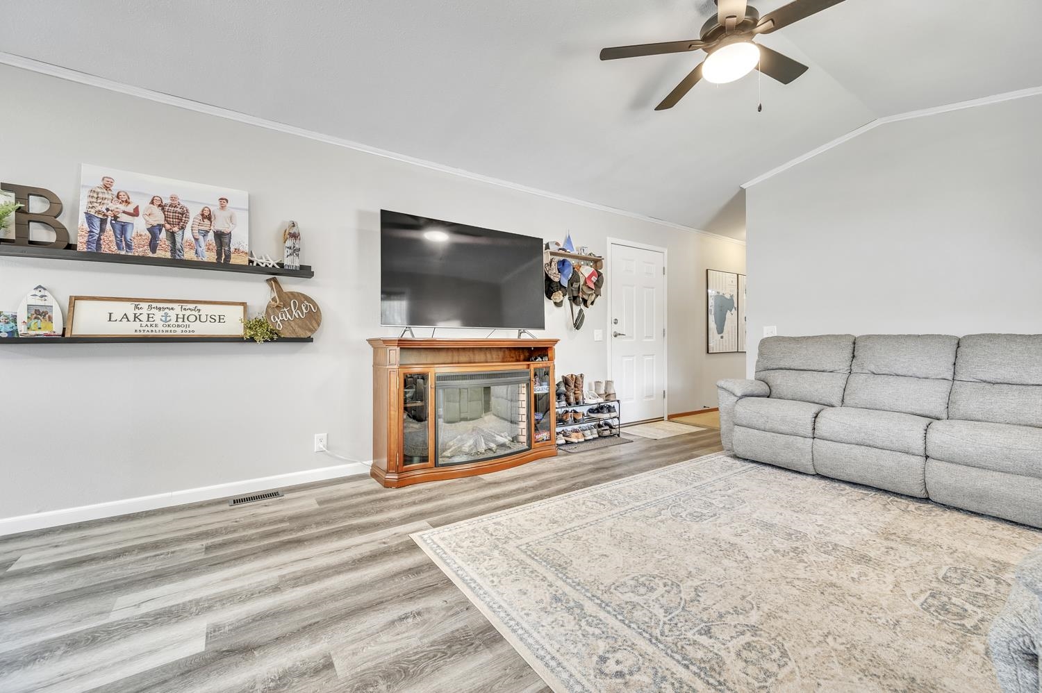 3200 Okoboji Avenue 103